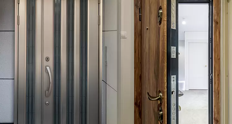 Burglar Proof Front Door Repair in Dania Beach, FL