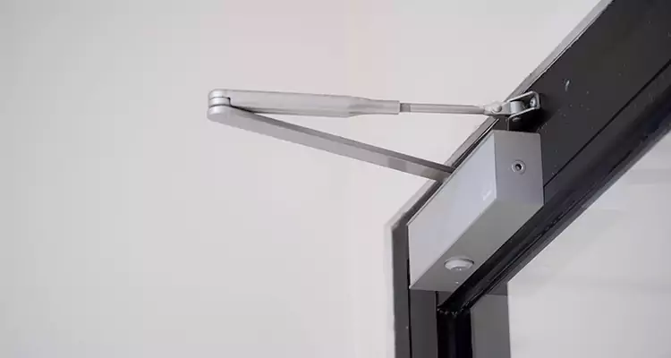 Screen Door Closer Installation in Dania Beach, FL