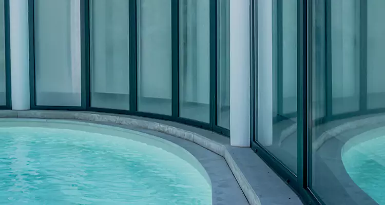 Repair Polyester Screen for Pool Enclosure in Dania Beach, FL