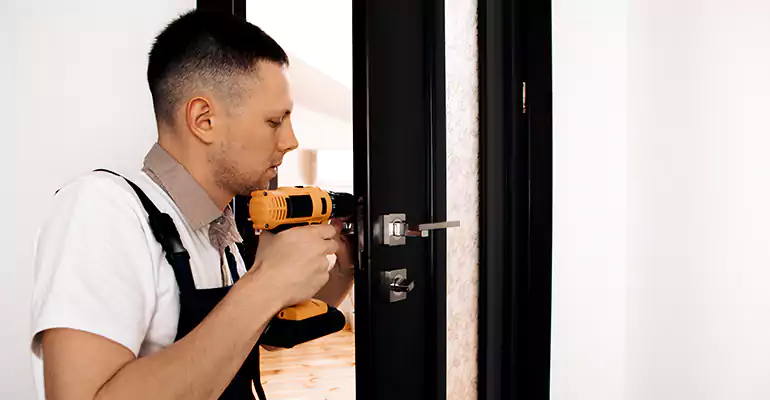Aluminum Storefront Doors Repair in Dania Beach, FL