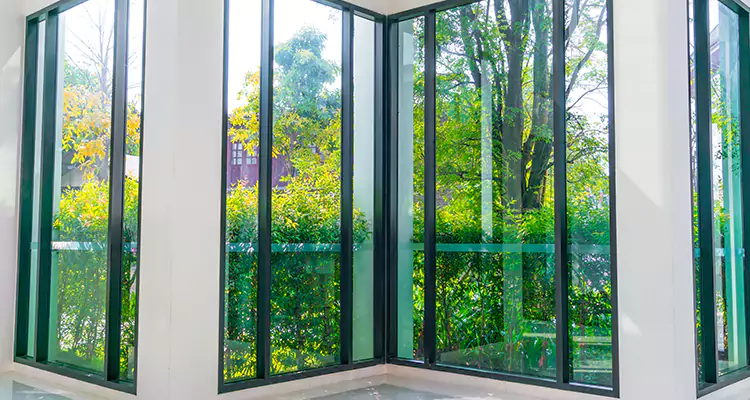 Emergency Balcony Door Glass Repair in Dania Beach, FL