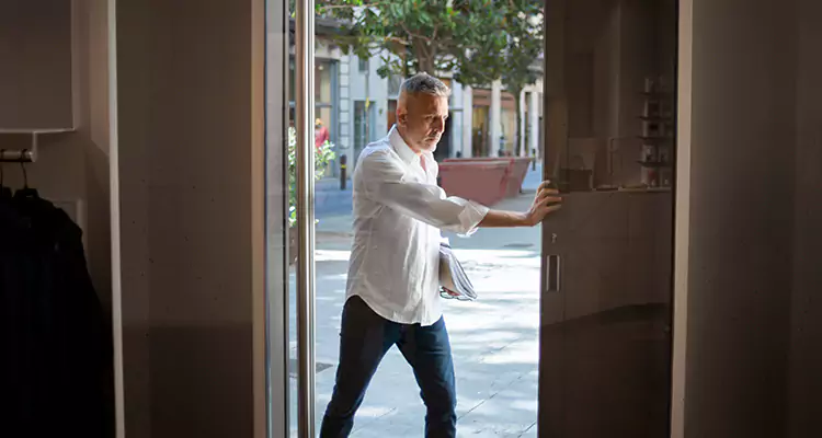 Track Cleaning and Repair for Stuck Doors in Dania Beach, FL